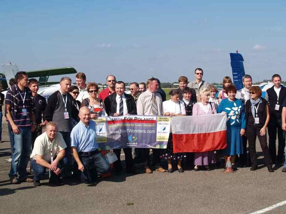 Uczestnicy Międzynarodowego Rajdu Lotniczego po Lotniskach Litwy/ fot. AKJ