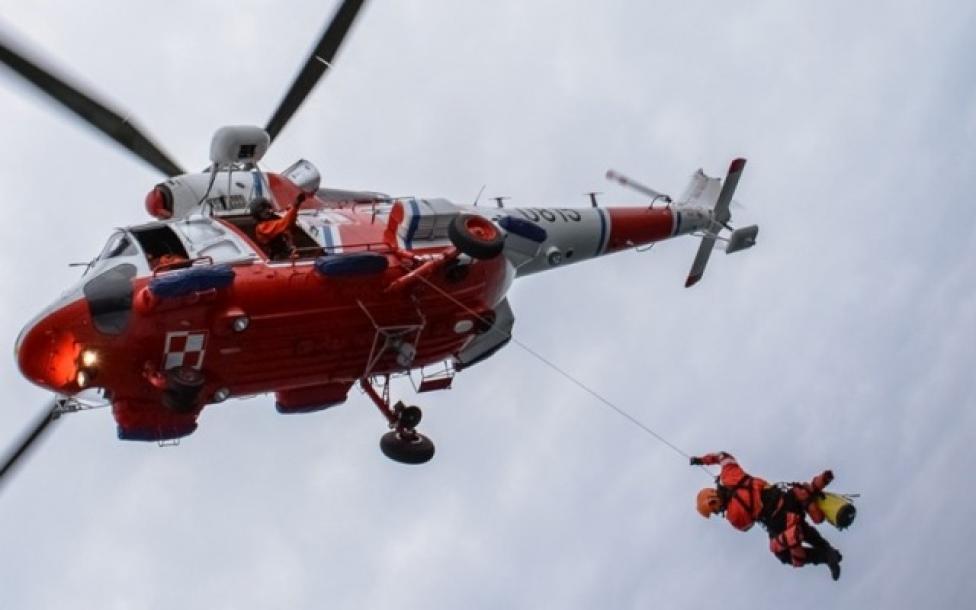 Akcja ratownicza z udziałem śmigłowca W-3RM Anakonda (fot. st. chor. mar. Piotr Leoniak)