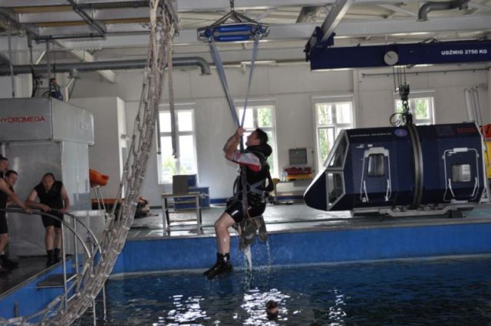 Szkolenie wodne personelu latającego (fot. Michał Pfeifer)