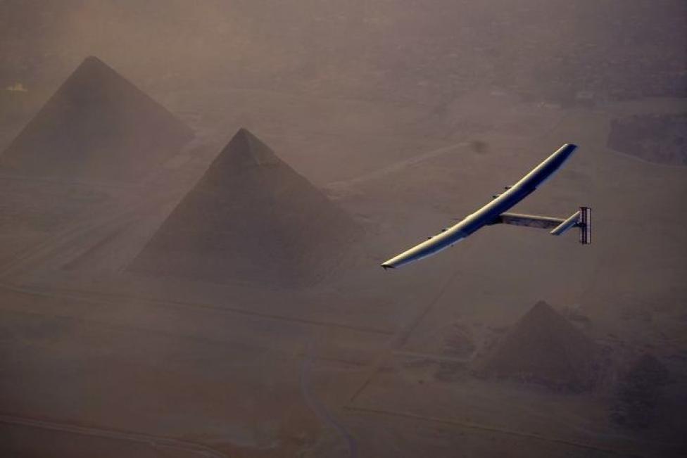 Solar Impulse podczas lotu przez Egipt