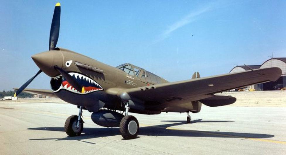 Curtiss P-40E Warhawk (fot. USAF/Domena publiczna/Wikimedia Commons)