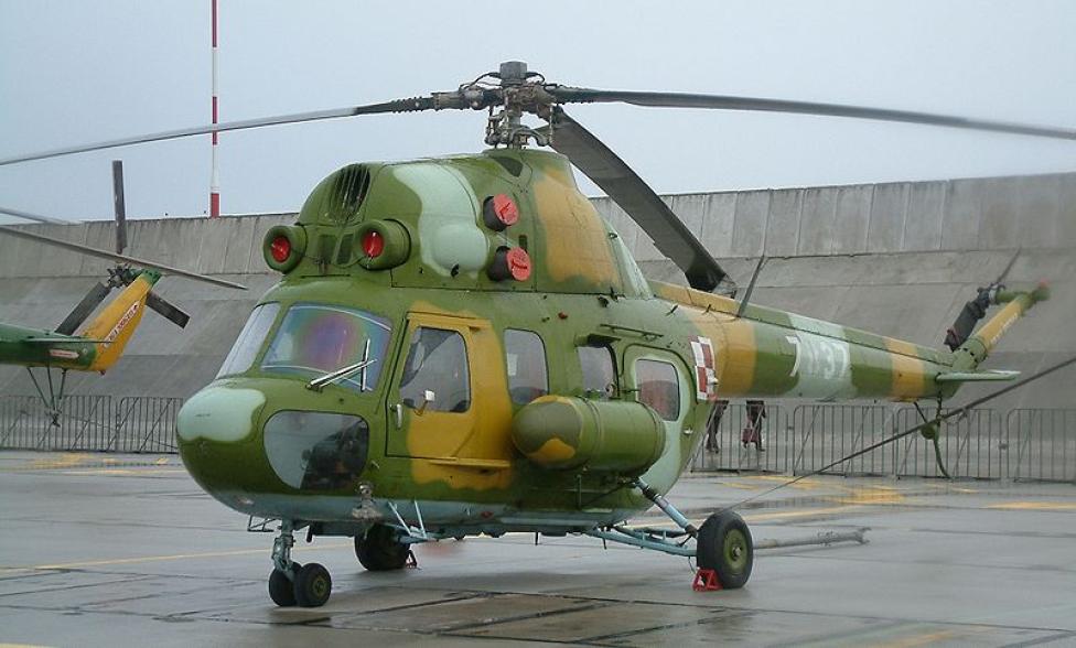 Mi-2T na lotnisku Krzesiny z 49 Pułku Śmigłowców Bojowych