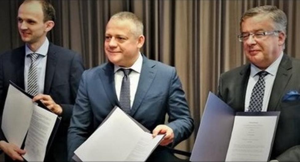 Podpisanie memorandum o współpracy z ukraińską agencją ruchu lotniczego – UkSATSE (fot. PAŻP)