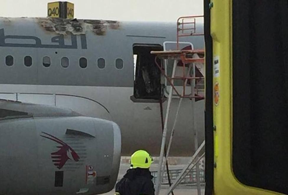 A321 Qatar Airways zniszczony w wyniku pożaru