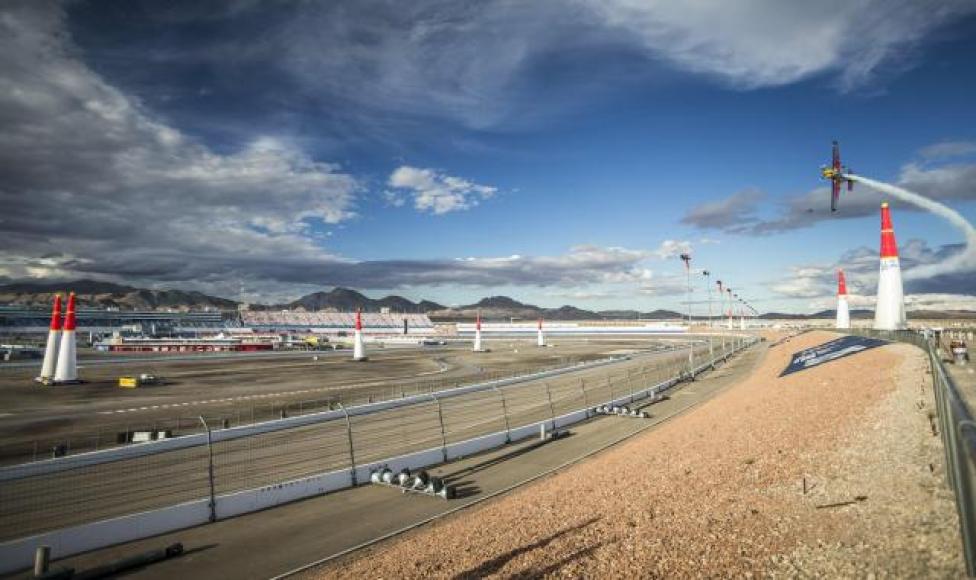 Red Bull Air Race 2015 - Las Vegas (fot. Garth Milan/Red Bull Content Pool)