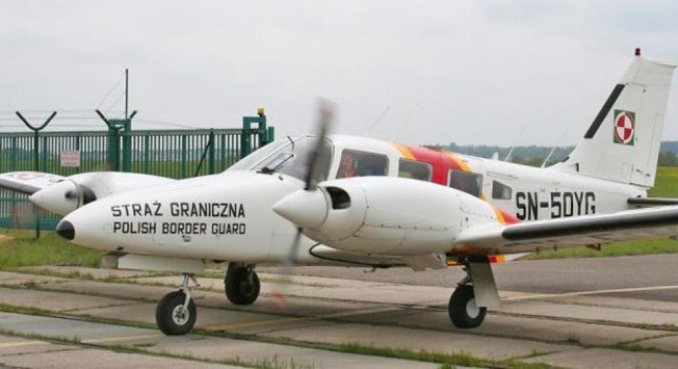 Samolot PZL M20 ”Mewa” (SN-50YG) w barwach Lotnictwa Straży Granicznej (fot. Krzysztof Godlewski)