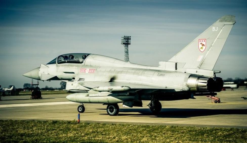 Samolot Typhoon w barwach RAF-u (fot. BAE Systems)