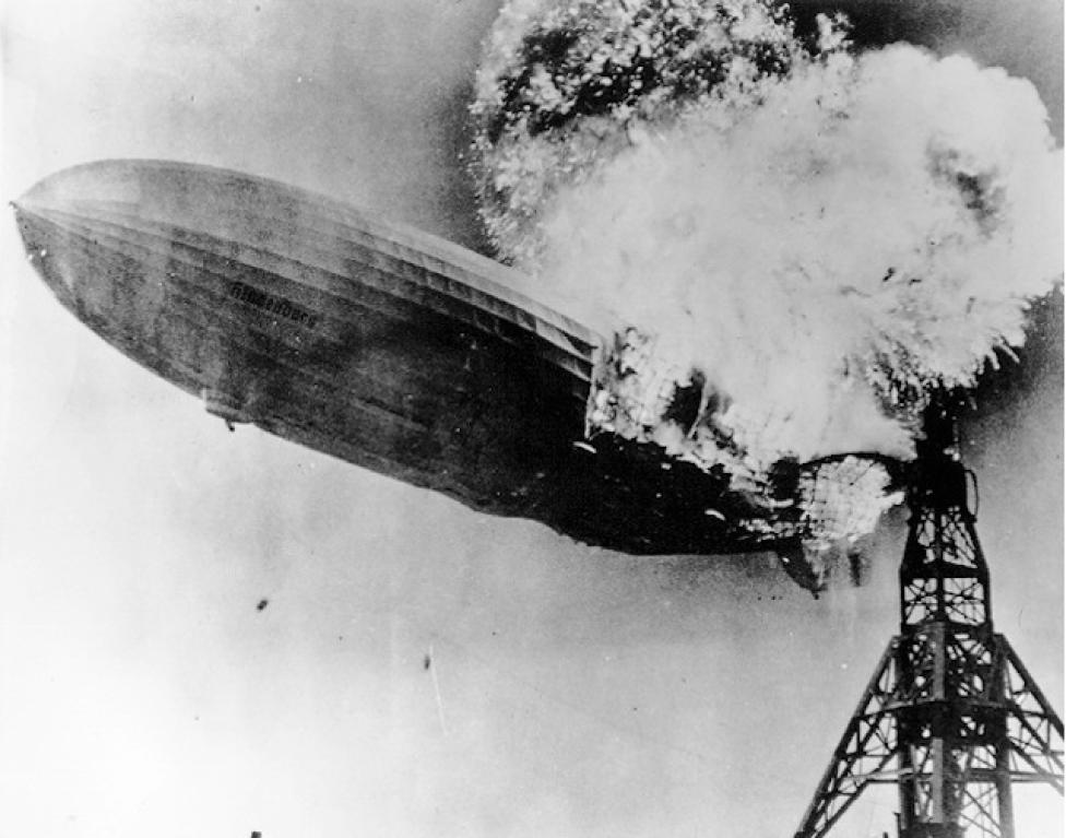 Katastrofa Hindenburga; Źródło: astroprofspage.com