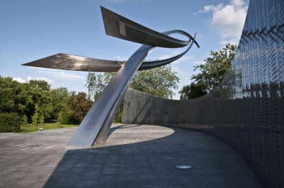 Pomnik ku czci lotników polskich