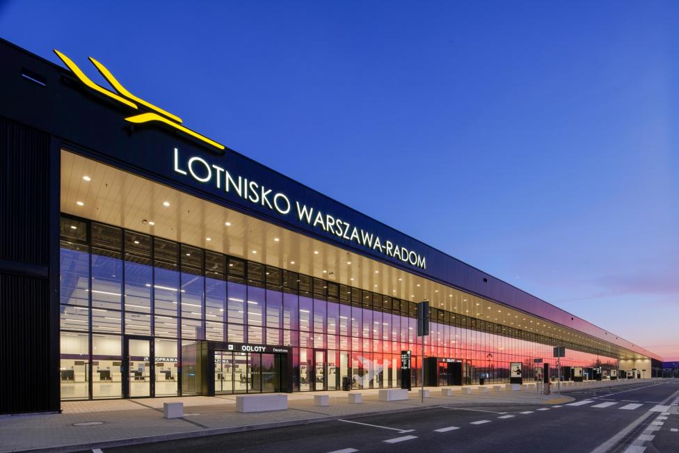 Port Lotniczy Warszawa-Radom - terminal (fot. Polskie Porty Lotnicze)