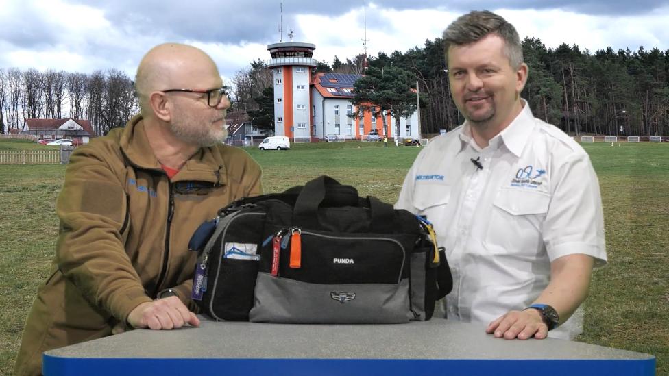 Rozmowa z pilotem Dominikiem Pundą o tym co kryje torba pilota (fot. Aeroklub Ziemi Lubuskiej)