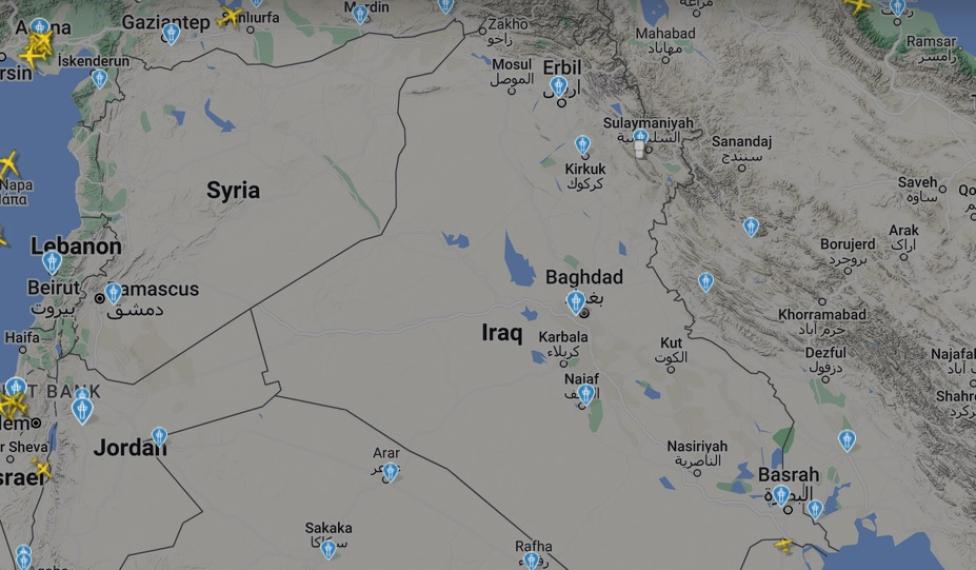 Zobrazowanie ruchu lotniczego na Bliskim Wschodzie, stan na 14.04, źródło Flightradar24