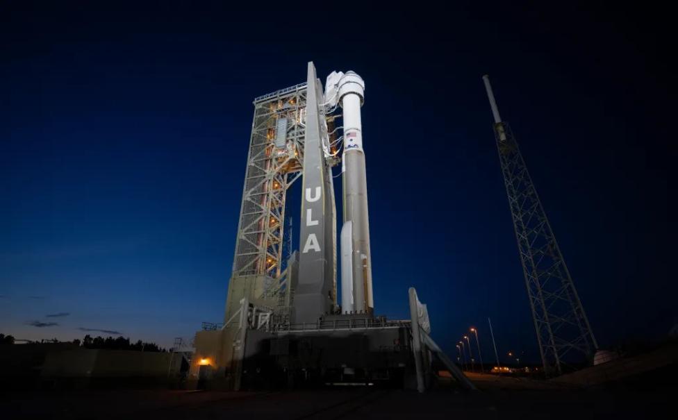 Rakieta Atlas V United Launch Alliance ze statkiem kosmicznym Starliner Boeinga na Cape Canaveral na Florydzie (fot. NASA, Joel Kowsky)