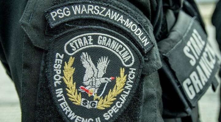 Pirotechnik z Placówki Straży Granicznej Warszawa-Modlin (fot. nadwislanski.strazgraniczna.pl)
