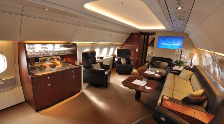 Comlux_Airbus_ACJ318__main_cabin_horizontal.jpg