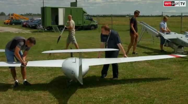 Drony z Gliwic nauczą się latać bez GPS (fot. kadr z filmu na youtube.com)