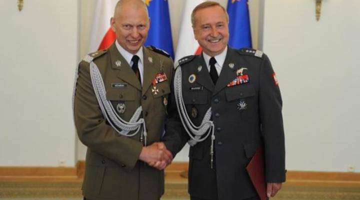 Generałowie Różański i Majewski w Pałacu Prezydenckim (fot. Mirosław C. Wójtowicz)