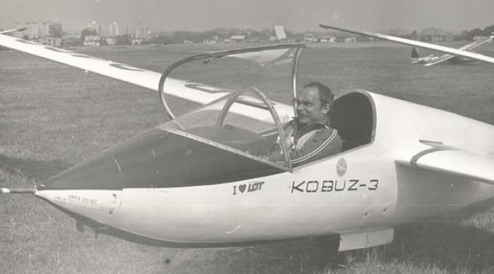 Krzysztof Wyskiel w szybowcu "Kobuz" (fot. archiwum rodzinne)