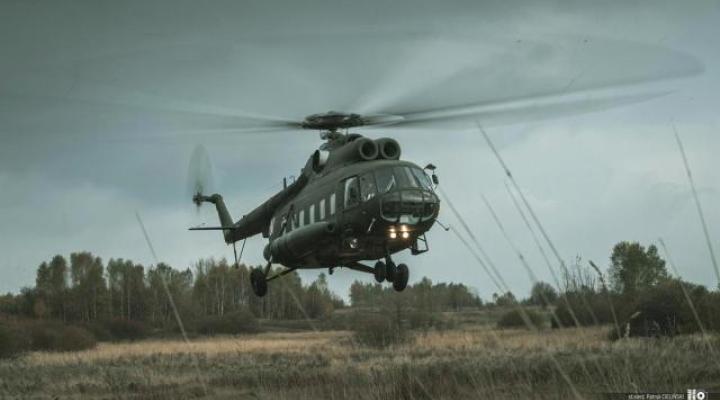 Mi-8 podczas ćwiczeń służby ASAR (fot. st. sierż. Patryk Cieliński)