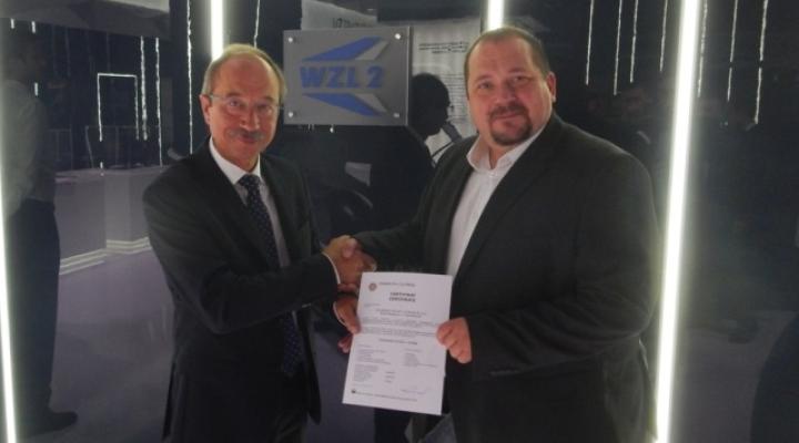 Pierwszy certyfikat w Polsce dla WZL Nr 2 S.A. (fot. wzl2.mil.pl)