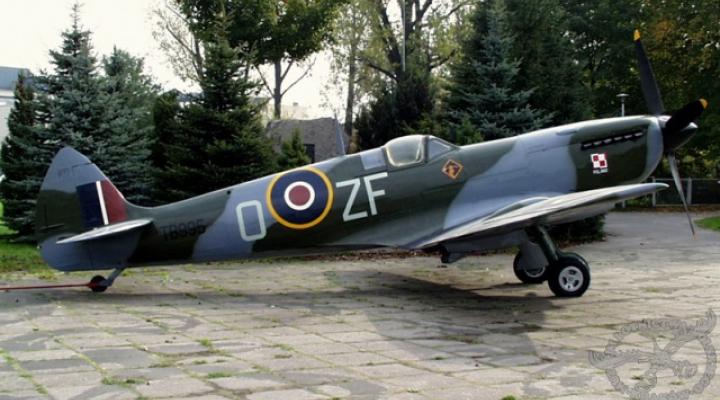  Supermarine Spitfire LF Mk.XVIE (fot. muzeumlotnictwa.pl)