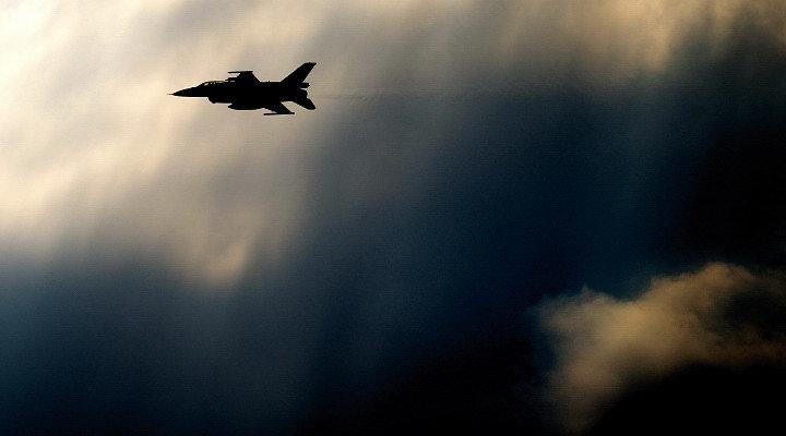Działania F-16 na francuskim poligonie/ fot. Krzysztof BARANOWSKI (SPFL Air Action)