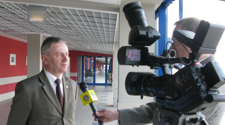 – AP chce przywrócić świetność Centralnej Szkole Szybowcowej w Lesznie – mówi Włodzimierz Skalik