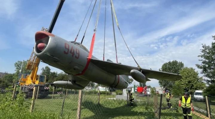 MiG na ostrowieckim osiedlu Pułanki