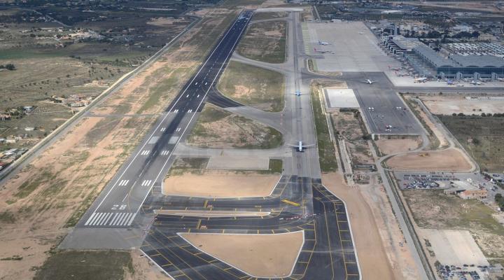 Port Lotniczy Alicante - widok z góry (fot. ALC Alicante Airport, Facebook)