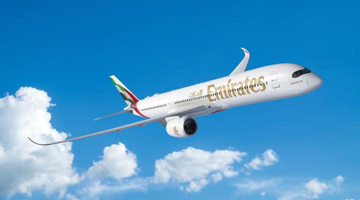 A350 w barwach Emirates
