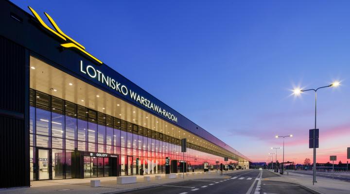 Port Lotniczy Warszawa-Radom - terminal (fot. Lotnisko Warszawa-Radom, Facebook)