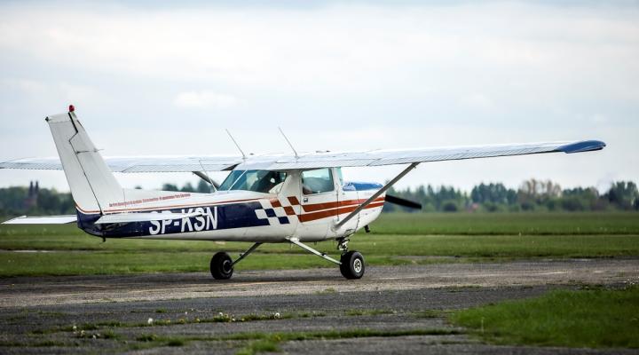 Cessna A152 Aerobat na lotnisku w Rudnikach (fot. Robert Filipczak)