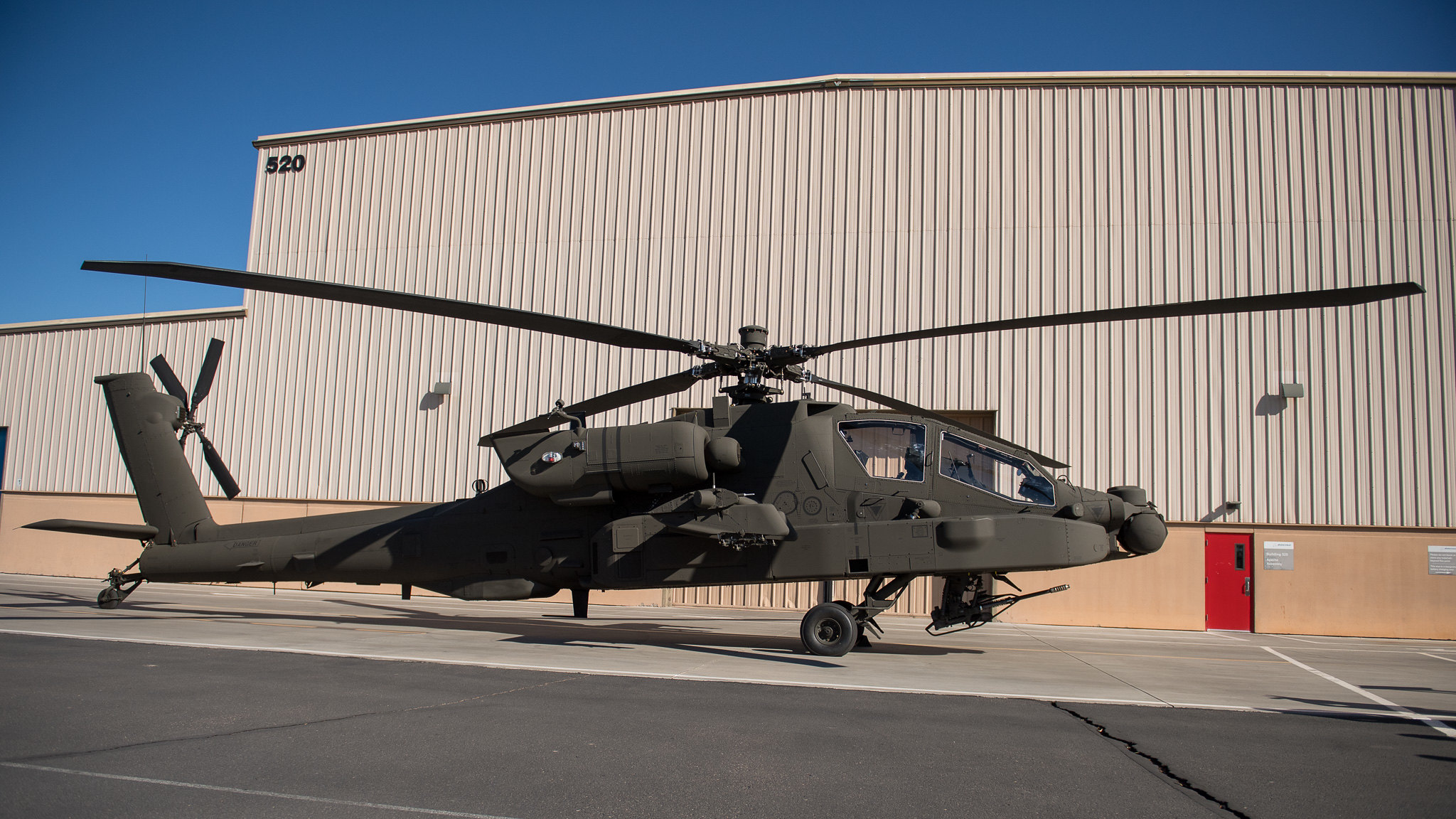 Pierwsza umowa offsetowa dla śmigłowców uderzeniowych APACHE | dlapilota.pl