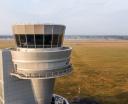 Wieża lotniska Poznań Ławica, fot. PAŻP