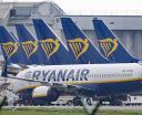 Flota linii Ryanair na lotnisku Stansted, fot. ITV