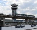 Port lotniczy Paryż-Orly - wieża (fot. Greenwitcher, CC BY-SA 4.0, Wikimedia Commons)
