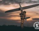 FlyEye - dron wypuszczany z ręki przez żołnierza (fot. WB Group)