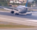 Wypadek B738 WestJet na St. Maarten, fot. AviationSource