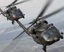 Dwa śmigłowce S-70i Black Hawk - widok z przodu (fot. Agencja Uzbrojenia)