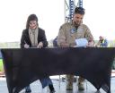 Uroczyste podpisanie dokumentu potwierdzającego członkostwo w European Helicopter Association (fot. Heli Solution)