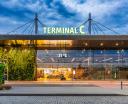 Port Lotniczy Katowice - terminal pasażerski C (fot. Piotr Adamczyk)