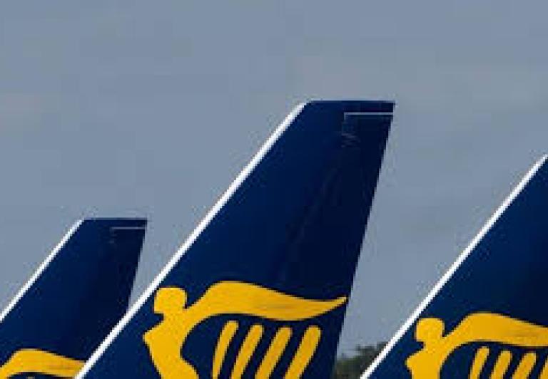Za zakłócenie podróży pasażer Ryanair został ukarany grzywną w wysokości 3 230 euro