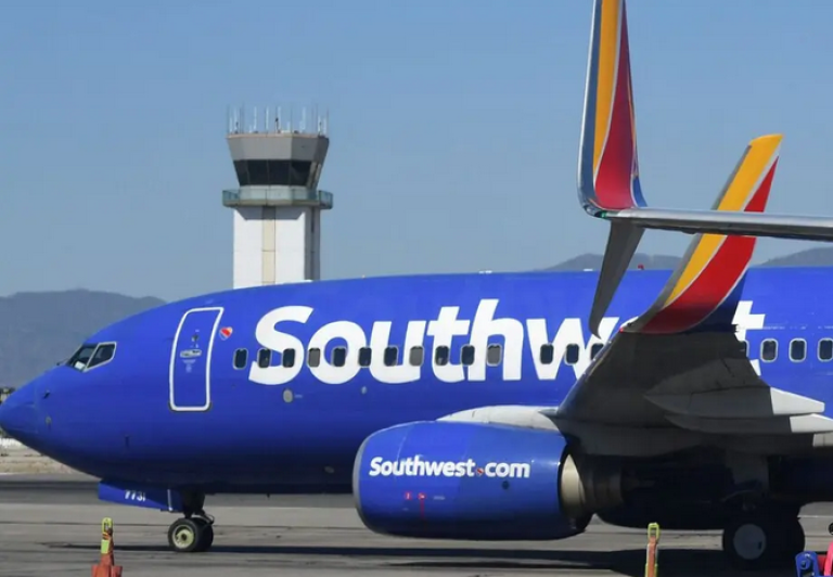 Incydent: B738 Southwest Airlines próbował startować z drogi kołowania w Orlando