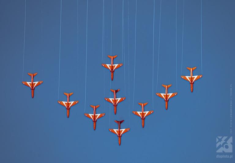 Zespół Akrobacyjny Red Arrows walczy o wymianę floty użytkowanych Hawk T1