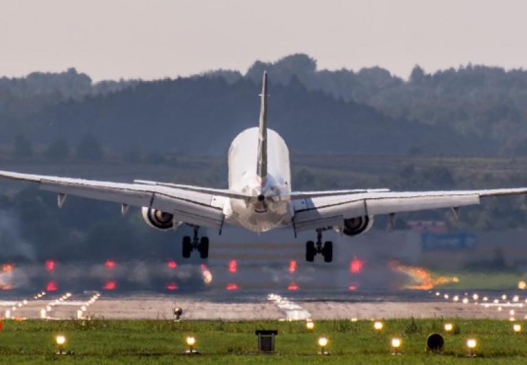 Lotnisko Kraków Airport obsłużyło we wrześniu blisko 884,4 tys. pasażerów