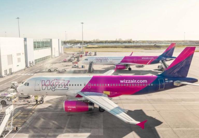 Overbooking w samolocie – problem pasażerów i strategia Wizz Air