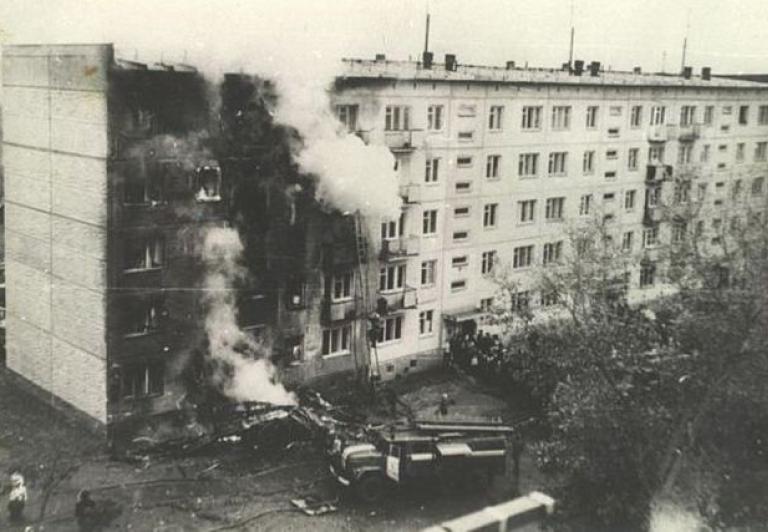 Historia: Kłótnia z nietypowym finałem, czyli uderzenie An-2 w blok mieszkalny (video)