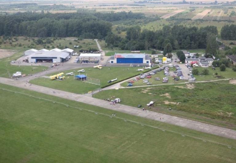 Interpelacja w sprawie możliwości przejęcia i zagospodarowania terenów lotniska w Rudnikach pod Częstochową przez Ministerstwo Obrony Narodowej
