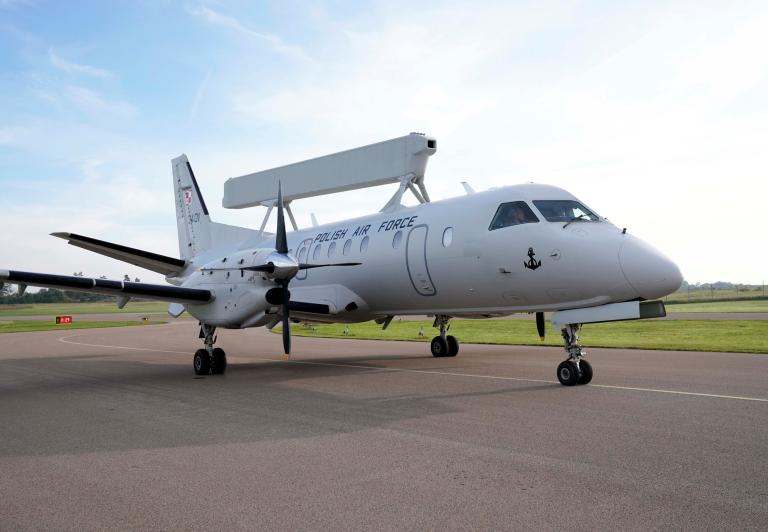 Saab zaprezentował pierwszy z dwóch samolotów wczesnego ostrzegania Saab 340 AEW zakupionych przez Polskę