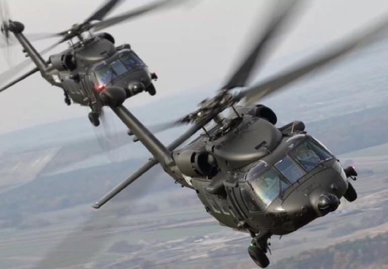 Dwie interpelacje w sprawie unieważnienia przetargu na zakup 32 śmigłowców S-70i Black Hawk